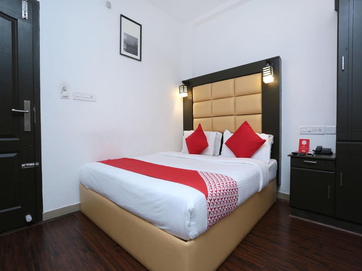 Hotel Qube Коччи Экстерьер фото