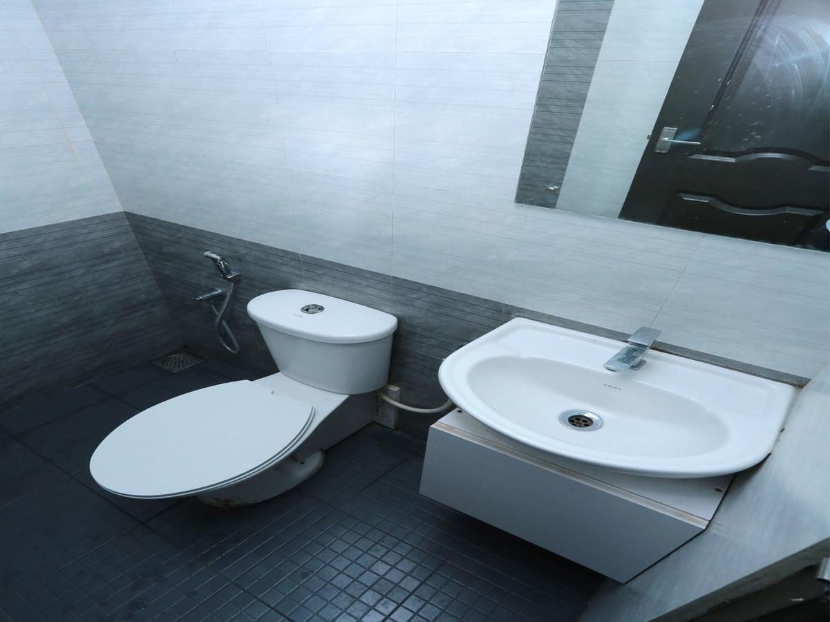 Hotel Qube Коччи Экстерьер фото